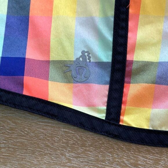 Lululemon Seawheeze 2013 shorts - Picture 4 of 8